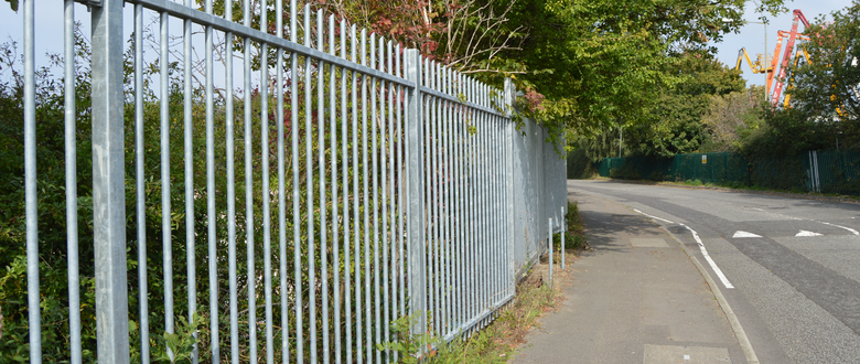 Guardsman vertical bar railings