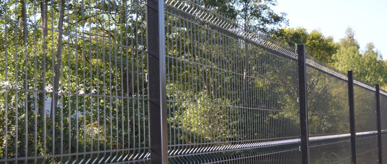 Paramesh 3M mesh security fencing